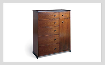 Sidelines Dresser